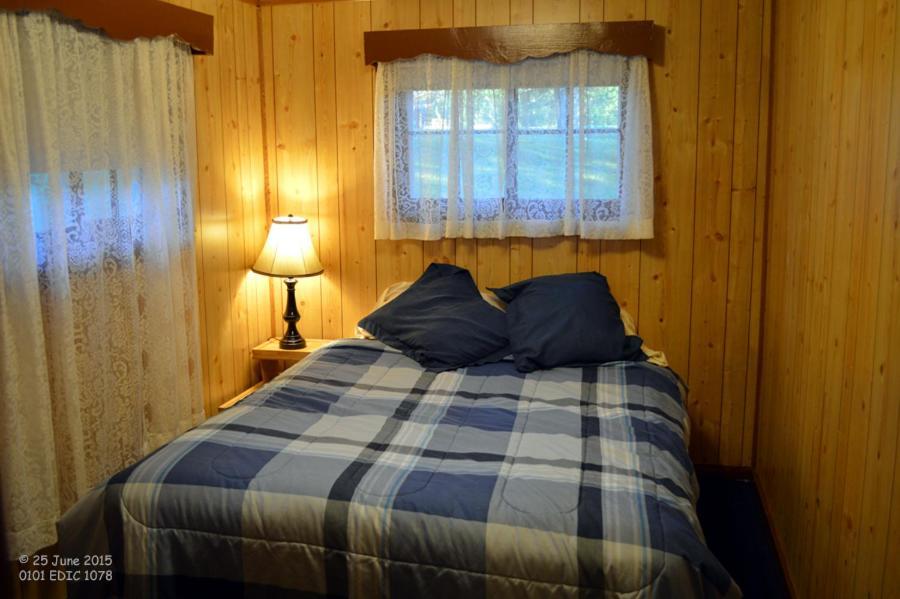 Edgewater Inn&Cottages Eagle River Zimmer foto