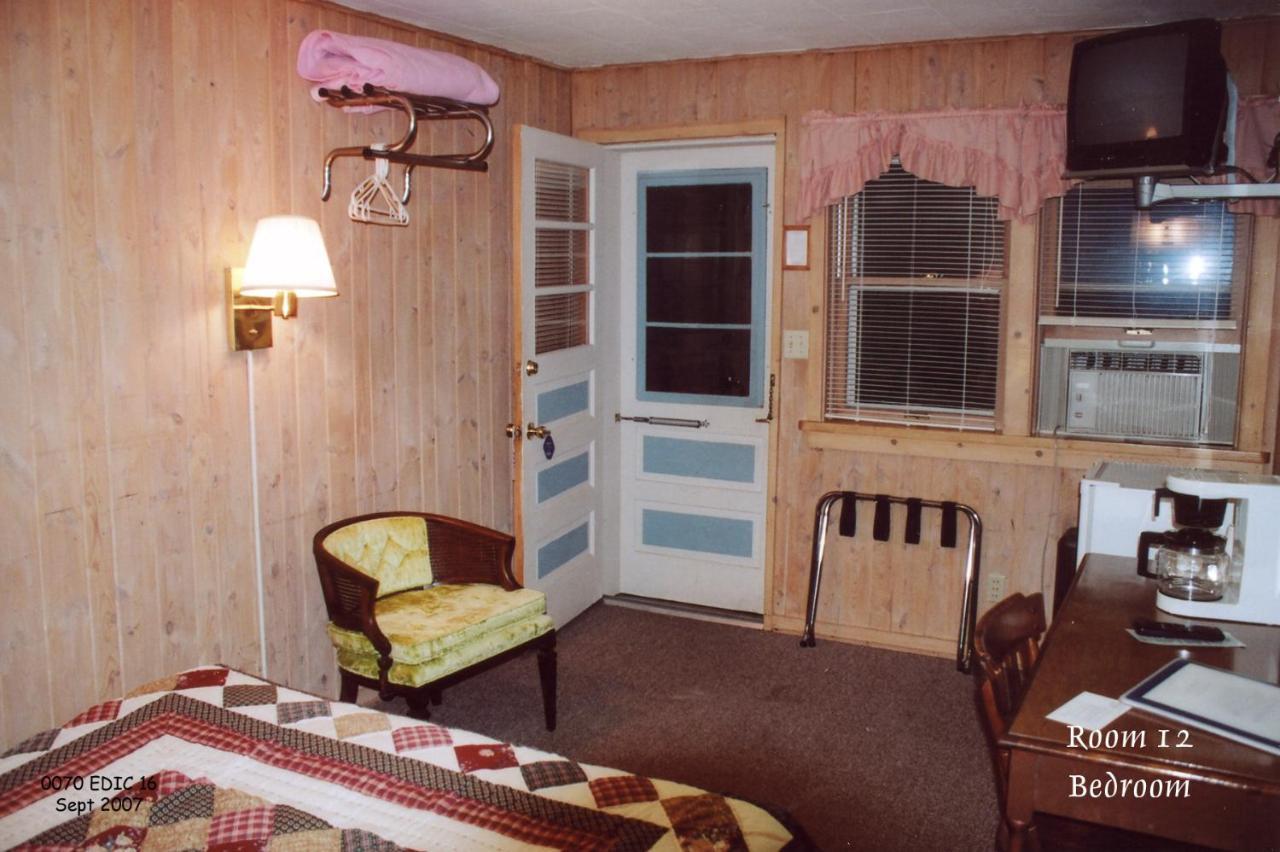 Edgewater Inn&Cottages Eagle River Zimmer foto